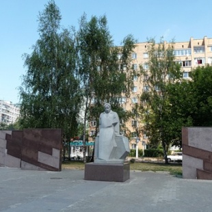 Фотография памятника Памятник Строителю 
