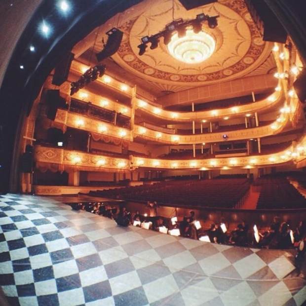 Фотографии театра 
            Театр Московская Оперетта