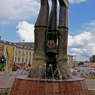 Фотография памятника Скульптура Бата