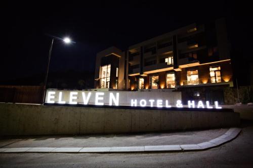 Фотографии гостиницы 
            Eleven