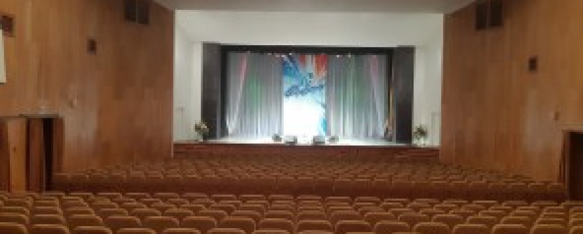 Фотографии концертного зала Концертный зал ДК Строитель имени Д.Н. Мамлеева