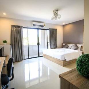 Фотографии гостиницы 
            Vipa House Phuket - SHA Extra Plus