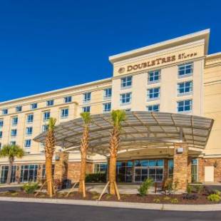 Фотографии гостиницы 
            DoubleTree by Hilton North Charleston - Convention Center