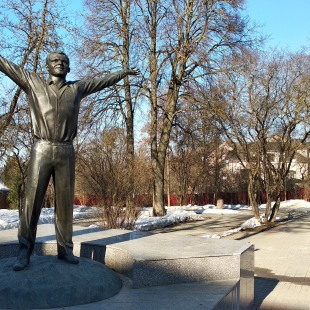 Фотография Памятник Юрию Гагарину