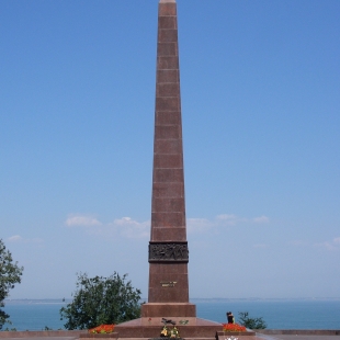 Фотография Памятник Неизвестному матросу