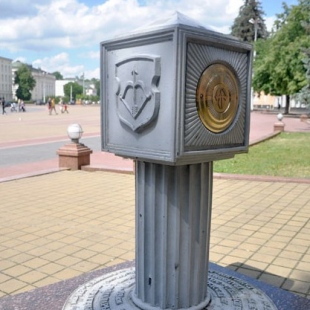 Фотография памятника Нулевой километр