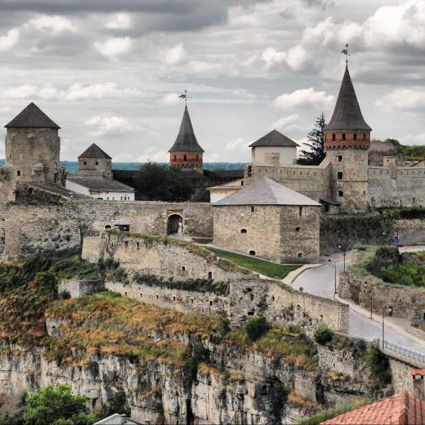 Фотографии достопримечательности 
            Каменец-Подольская крепость