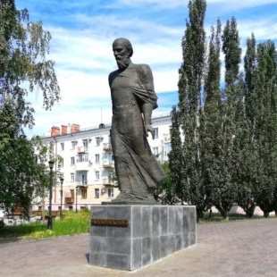 Фотография памятника Памятник Достоевскому Ф.М.