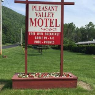 Фотография мотеля Pleasant Valley Motel West Stockbridge