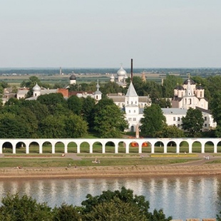 Фотография памятника Ярославово дворище