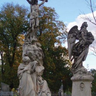 Фотография памятника Скульптуры Ангел и Голгофа Круази