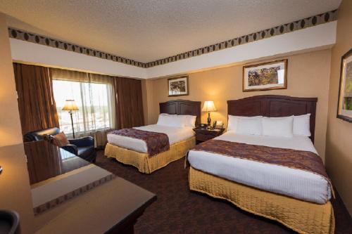 Фотографии гостиницы 
            Cherokee Casino West Siloam Springs Resort