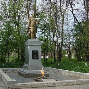 Фотография достопримечательности Мемориал Героям, павшим в боях за свободу Родины в годы войны