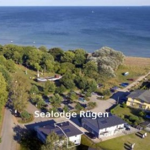 Фотография гостевого дома Sealodge Rügen (inkl.Sauna- u.Schwimmbadnutzung im AHOI Sellin)