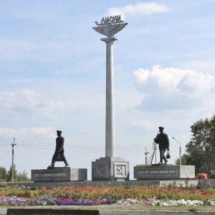 Фотография памятника Памятник железнодорожникам