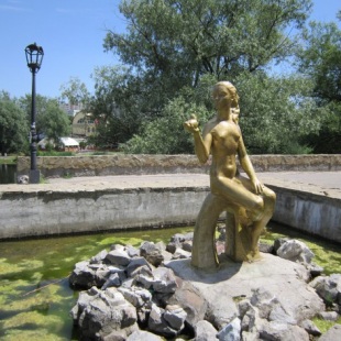 Фотография памятника Скульптура Купальщица