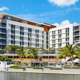 Фотографии гостиницы 
            The Gates Hotel South Beach - a Doubletree by Hilton