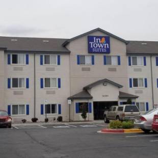 Фотографии гостиницы 
            InTown Suites Extended Stay Jacksonville FL - Orange Park