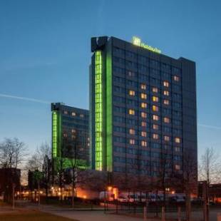 Фотографии гостиницы 
            Holiday Inn Berlin City-East Landsberger Allee, an IHG Hotel