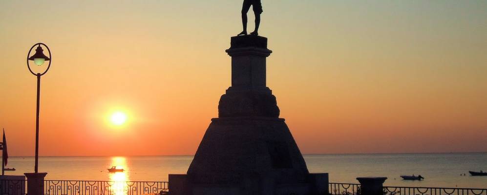 
            Фотография Локри