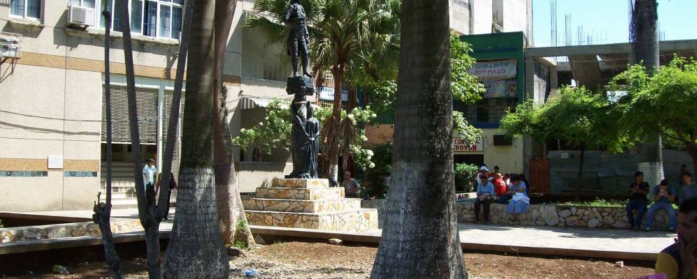 
            Фотография Окумаре Туи