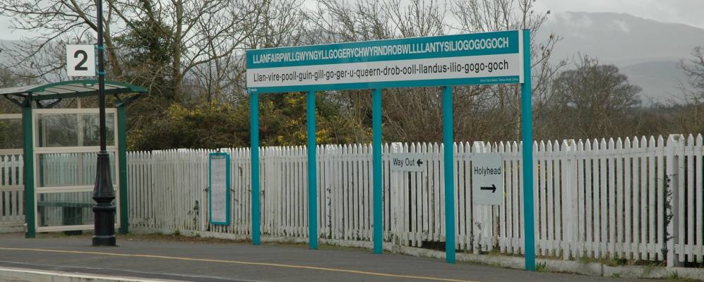 
            Фотография Лланфэрпвллгвингилла