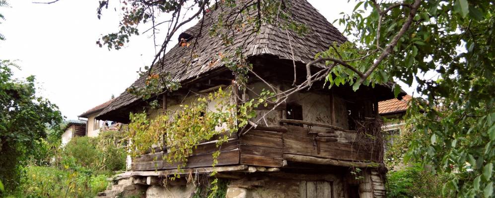 
            Фотография Кэлимэтешти