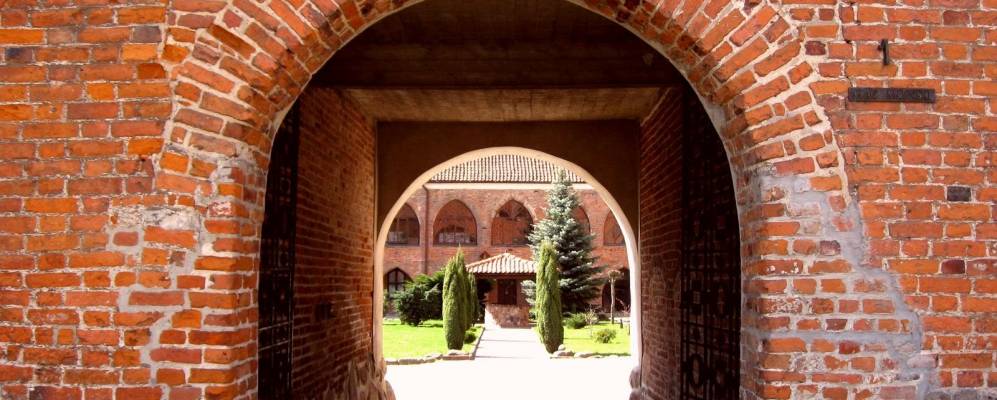 
            Фотография Добре-Място