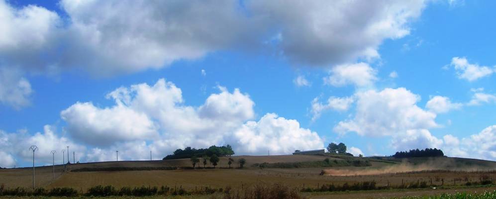 
            Фотография Йонади