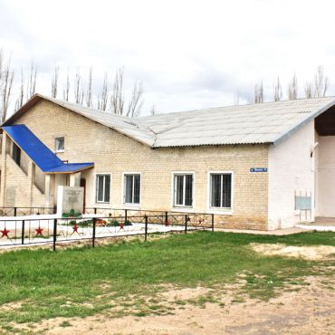 Нижнеяблочный