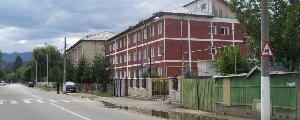 
            Фотография Комэнешти