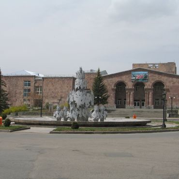 Чаренцаван