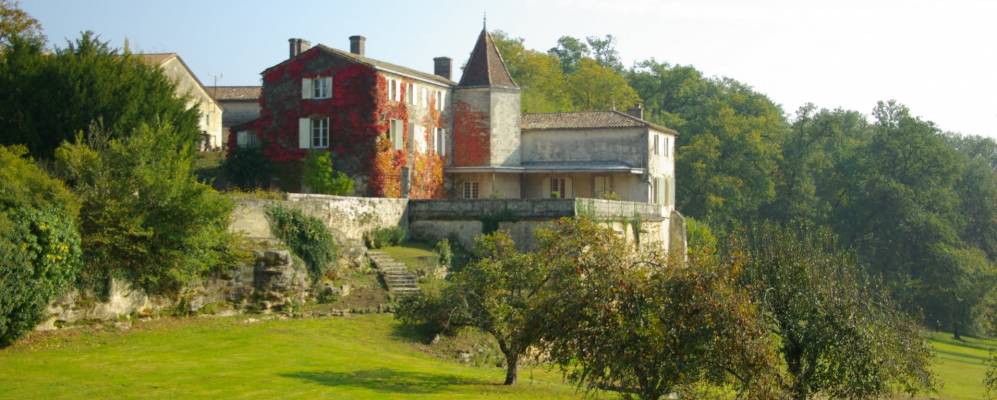 
            Фотография Ножан-Э-Постьяк