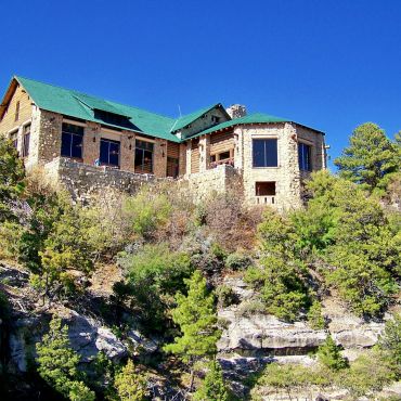 Гранд Каньен Виллидж