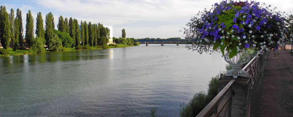 
            Фотография Люкса