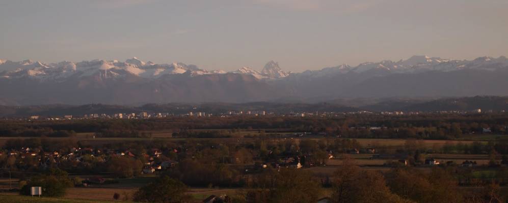 
            Фотография Сер-Касте