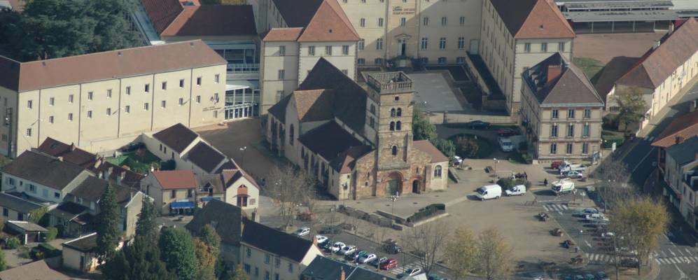 
            Фотография Изора