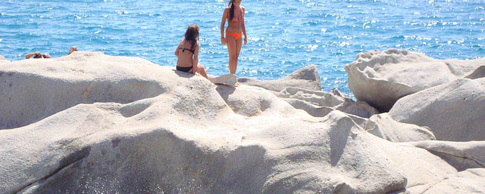 
            Фотография Микри Виглы