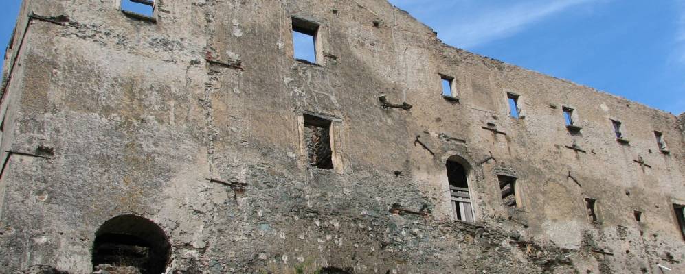 
            Фотография Носера Теринезе