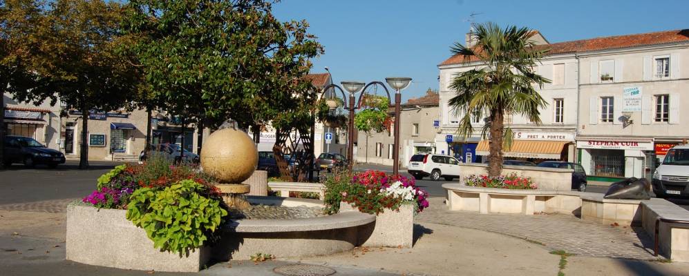 
            Фотография Нёвиль-дё-Пуату