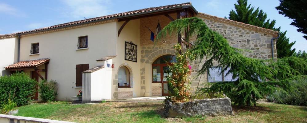 
            Фотография Сен-Пьер-Сюр-Дро