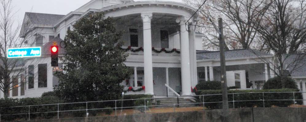 
            Фотография Элбертона