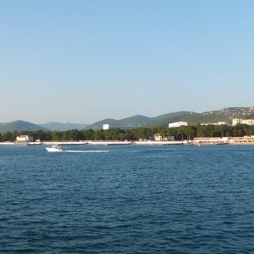 Дивноморское