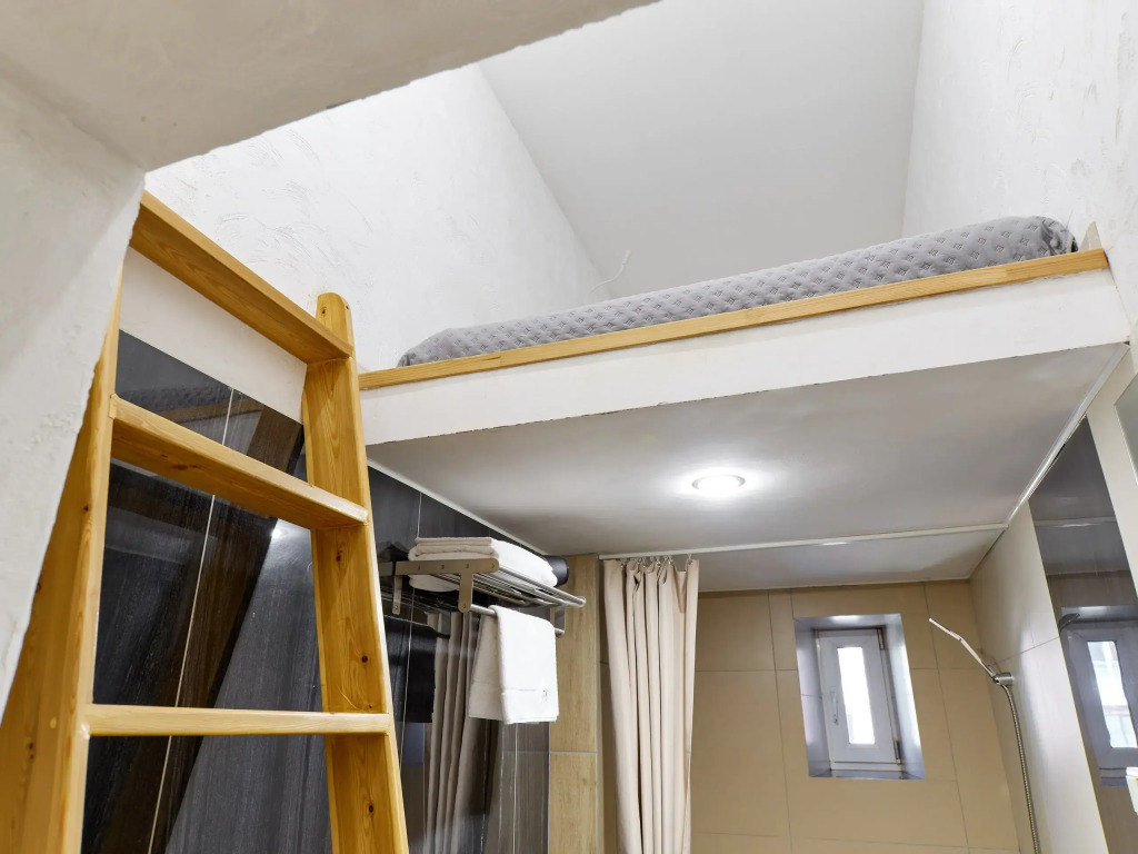 Фотография квартиры Апартаменты Rush in Aparts в Центре Казани Одноместный Номер с Душем