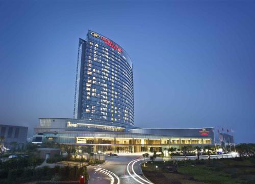 Фотография гостиницы Crowne Plaza Huizhou, an IHG Hotel