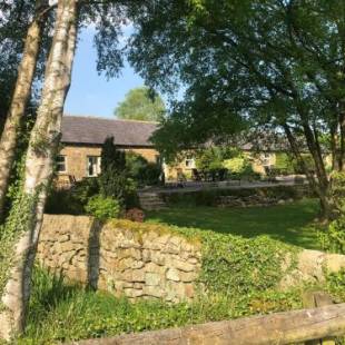 Фотографии гостевого дома 
            Stainsborough Hall Holiday Cottages