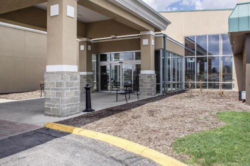 Фотография гостиницы Lifestyle Inn Cedar Falls