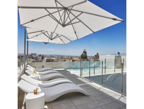 Фотография гостиницы Granada Five Senses Rooms & Suites