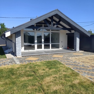 Фотография Коттеджа Частный дом На берегу Реки с баней