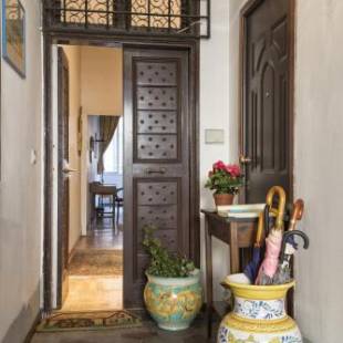 Фотографии мини отеля
B&B La Scalinatella